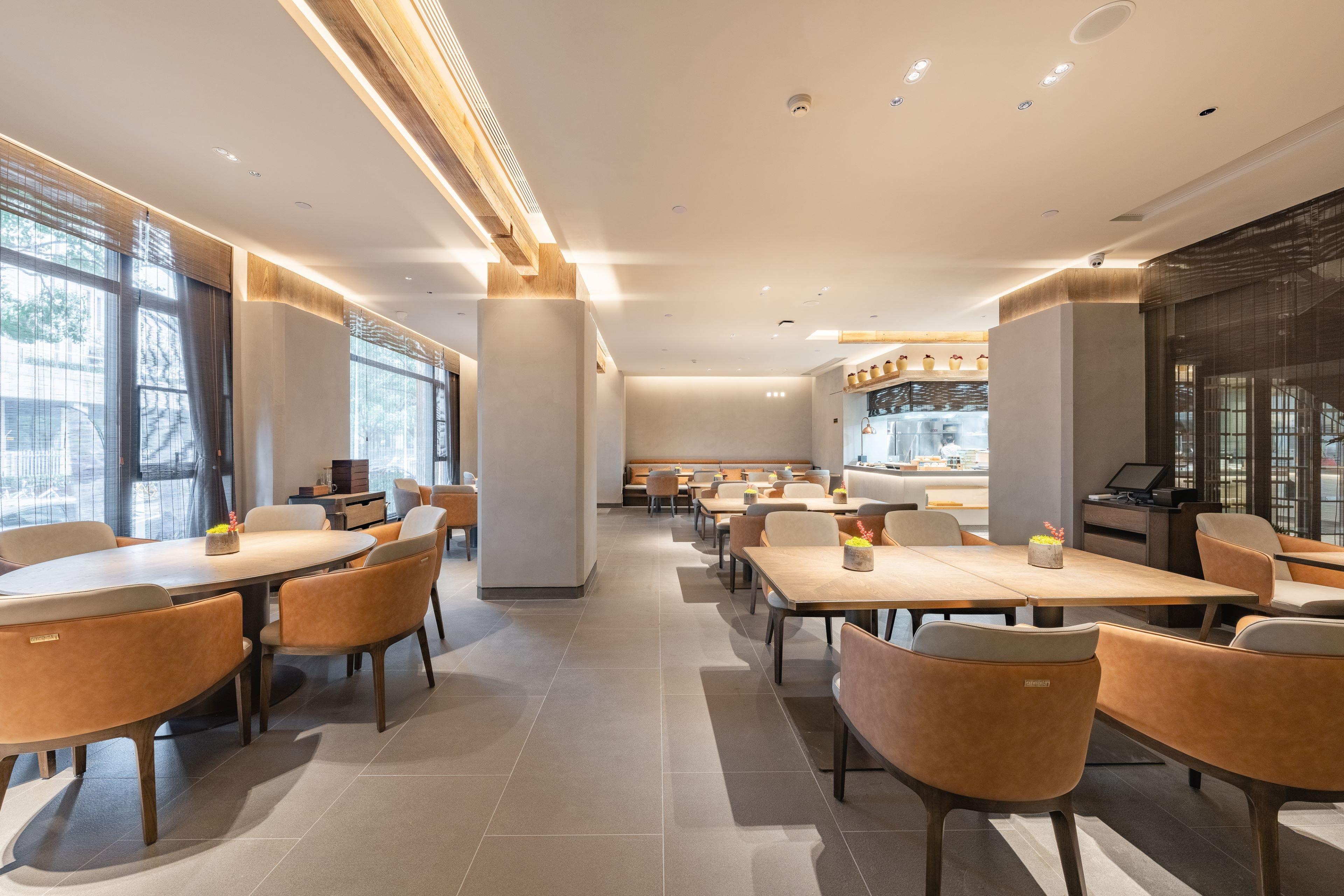 Holiday Inn Express Shanghai Expo Centre By Ihg Екстериор снимка